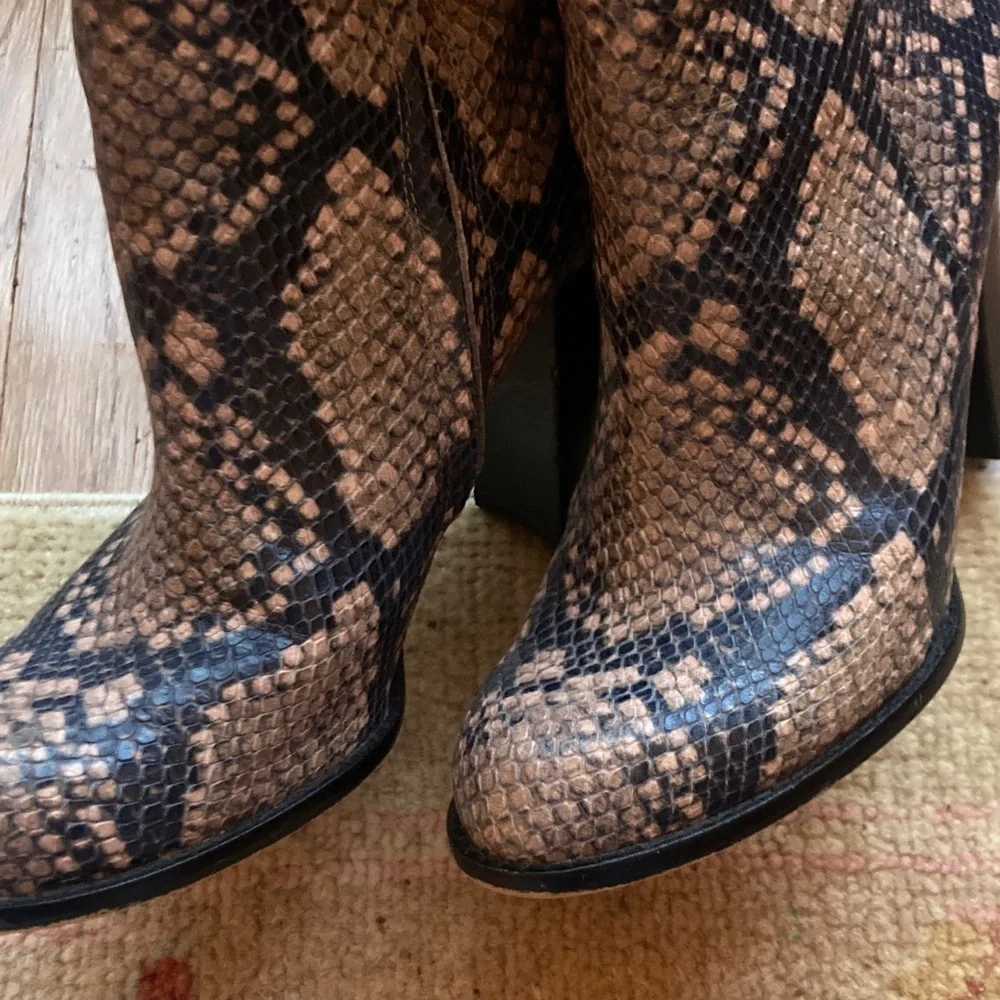 Sam Edelman tall leather snake skin boots - Picture 11 of 14